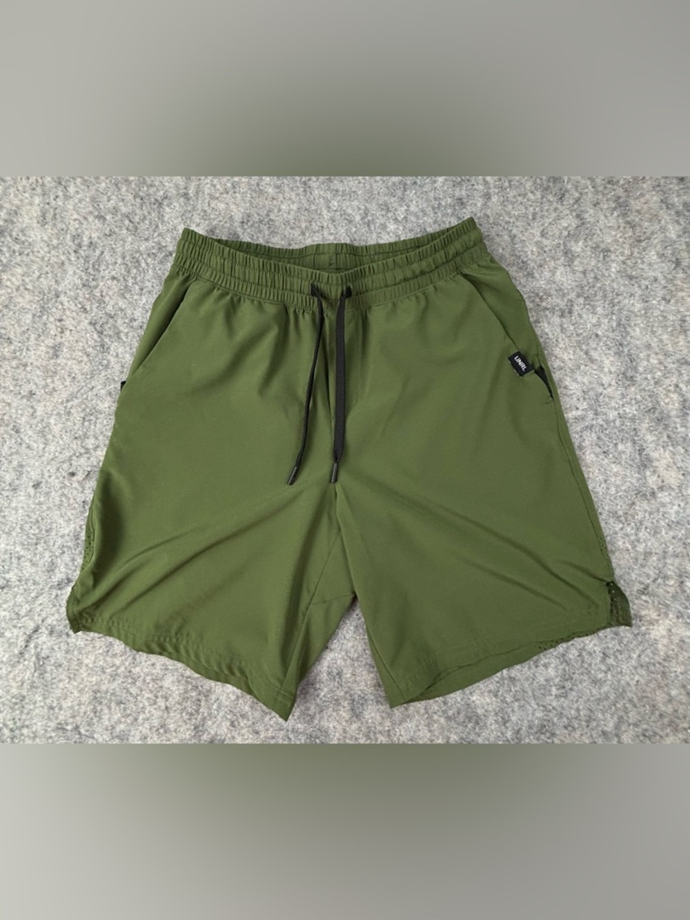 UNRL | Stride Short 7.5” | Army Green | Men’s Size Small